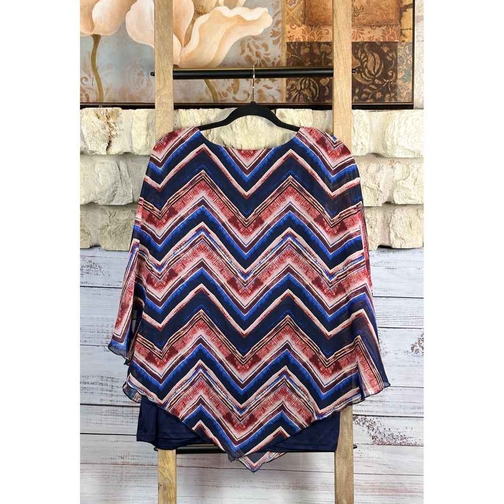 Sara Michelle Womens 3X Chevron Handkerchief Overlay Blouse Burgundy Pink Blue - Picture 9 of 9